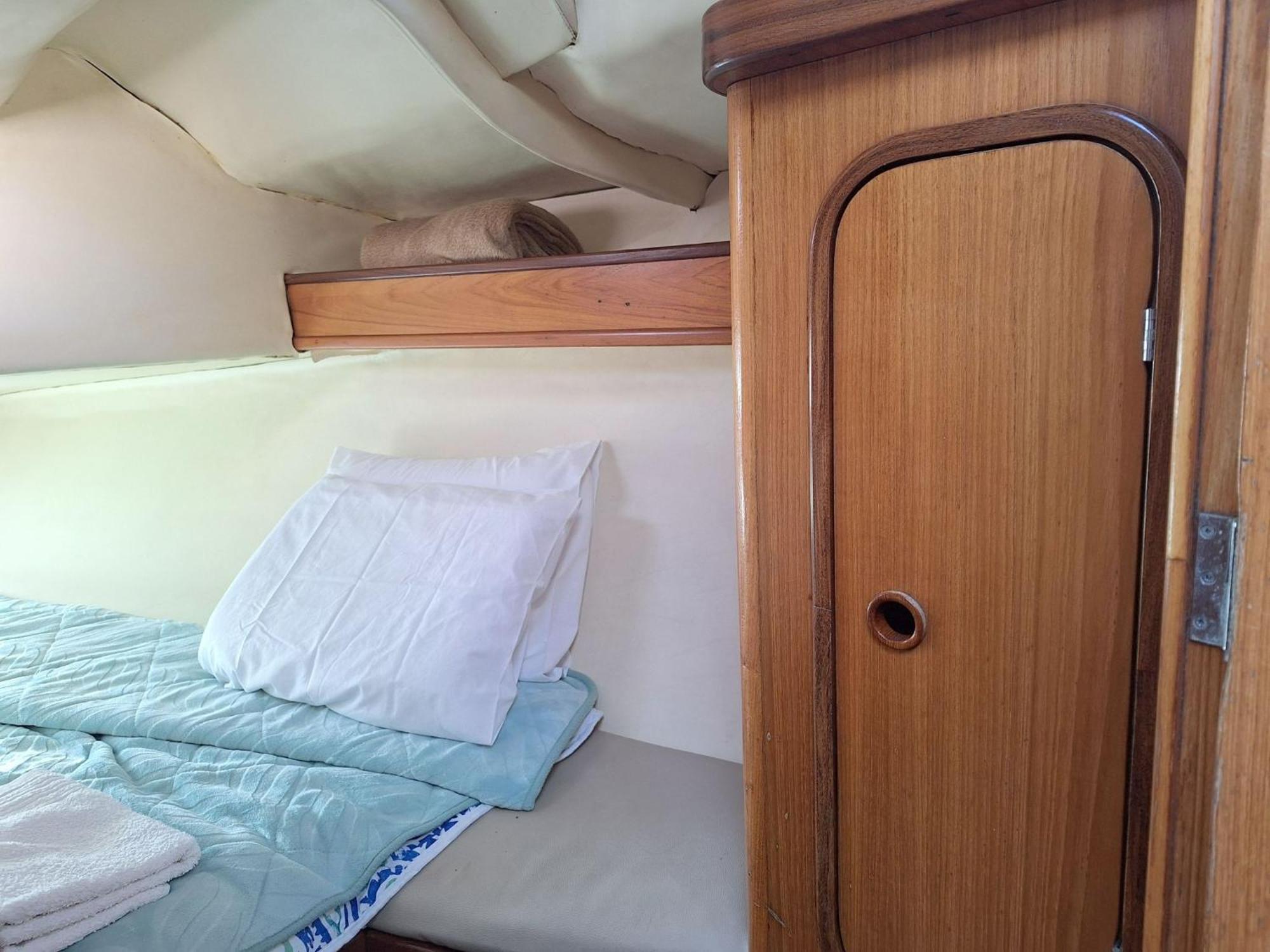 شقة Be Local - Sleep Aboard The Santa Maria Sailing Boat In Lisboa المظهر الخارجي الصورة